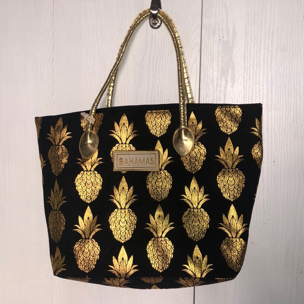 Large pineapple tote